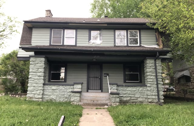 2953 Victor St - 2953 Victor Street, Kansas City, MO 64128