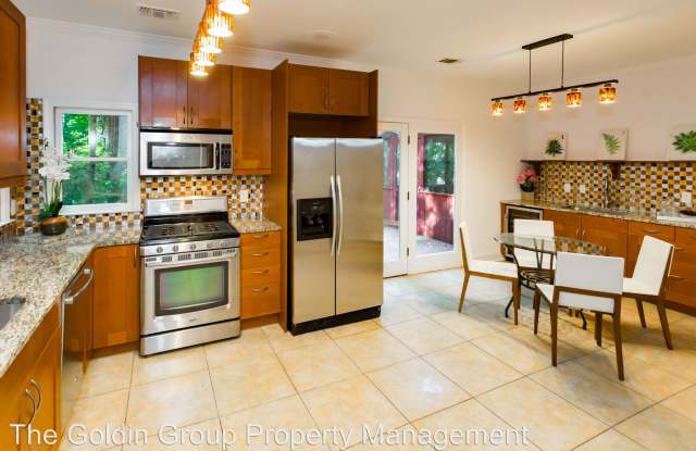 1269 Wildcliff Parkway Gallery 2