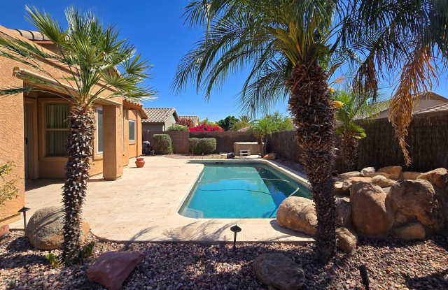 Private pool in Surprise! Solar! New carpet! photos photos Private pool in Surprise! Solar! New carpet! photos photos