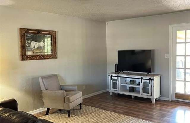 3263 Creston Avenue Gallery 4