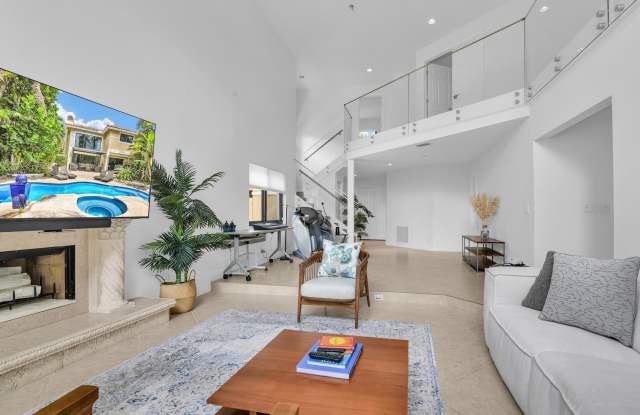 753 Villa Portofino Circle Gallery 3