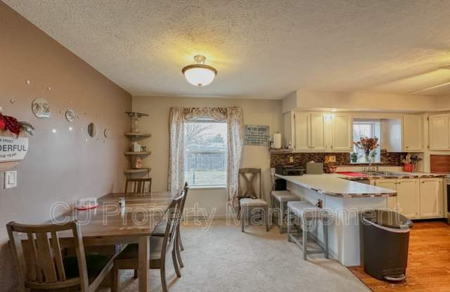 2302 Pheasant Ridge Road Gallery 2