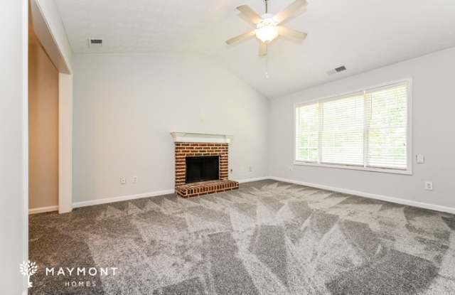 1024 Miss Amber Way Gallery 4