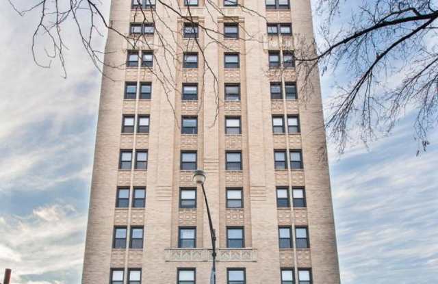 5050 North Sheridan Road - 5050 North Sheridan Road, Chicago, IL 60640