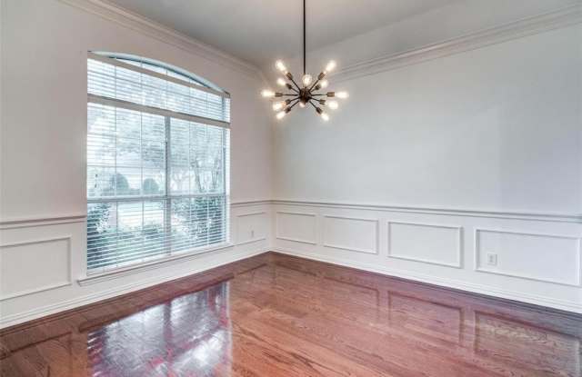 6333 Westblanc Drive Gallery 4