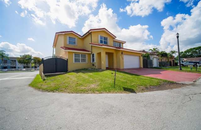 8568 SW 211th Ter photos photos 8568 SW 211th Ter photos photos