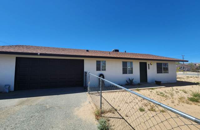 **COMING SOON** 2 Bedroom 2 Bath House near Downtown photos photos