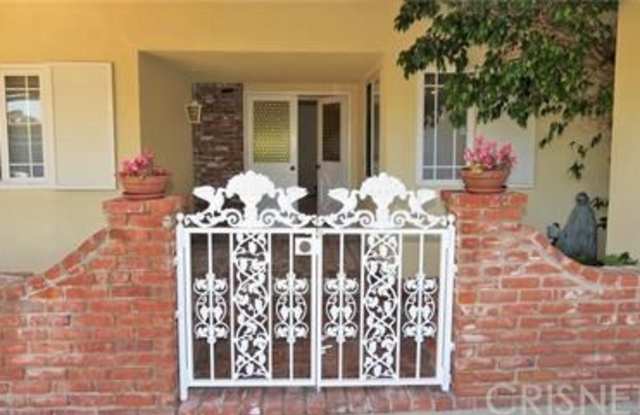 18609 Citronia Street Gallery 2