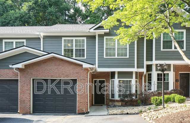 2680 Pinetree Rd photos photos
