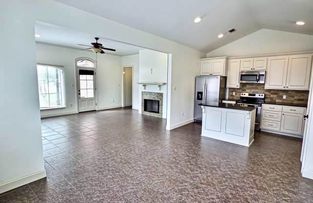 39416 Woodlake Dr Gallery 4
