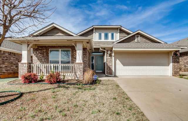 Beautiful 3 Bedroom 2 Bath Deer Creek Schools Home! Do Not Want To Miss!!! photos photos