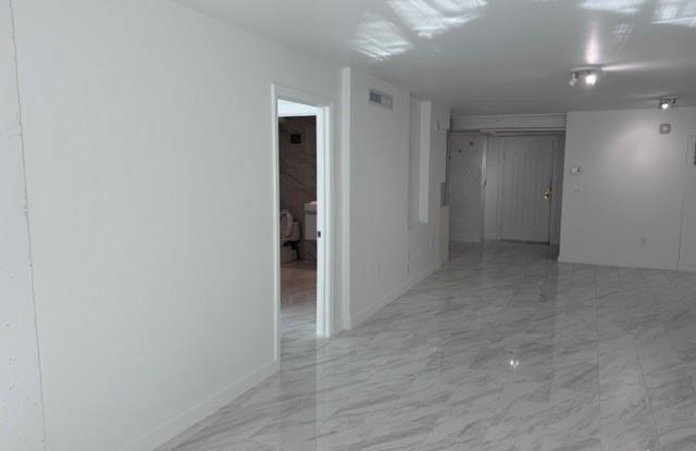 2870 Pharr Court S NW Gallery 4