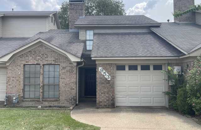 953 Creekside photos photos