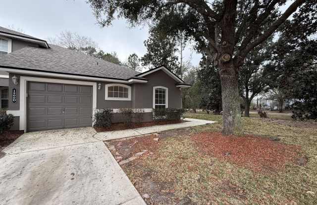 1800 GREEN SPRINGS Circle unit: D photos photos