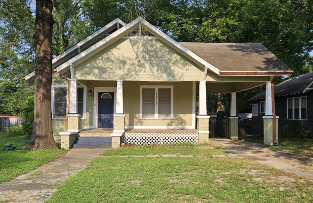 2312 Pecan Street photos photos