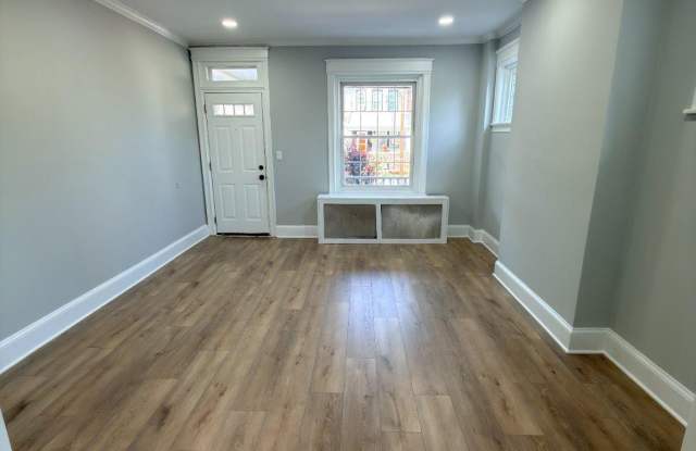 648 EDGEWOOD Avenue Gallery 3