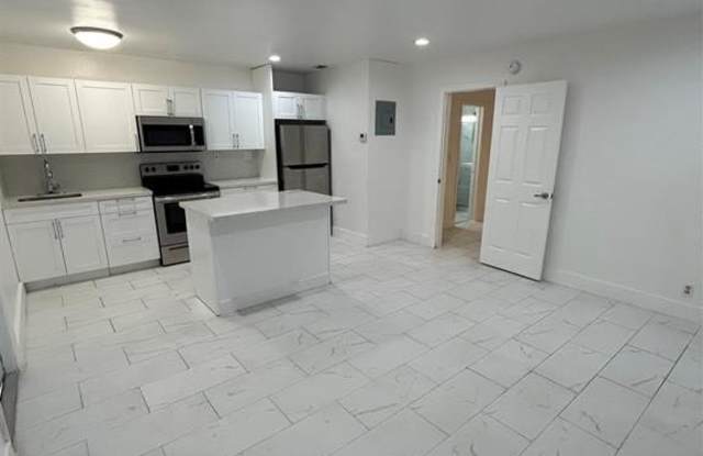 212 SW 22nd St photos photos