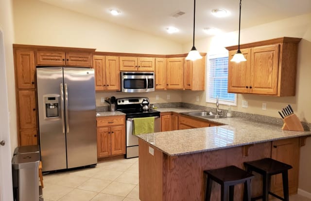 1052 Highland Ridge Dr. - 1052 Highland Ridge Drive, Manhattan, KS 66503