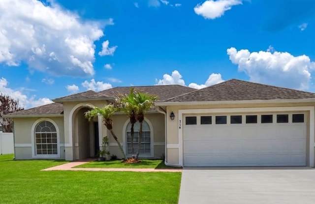 Charming 3-Bedroom Home in Poinciana – Comfort, Space & Great Location! photos photos