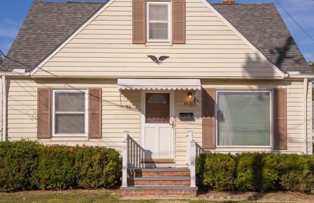 1636 Mapledale Rd photos photos