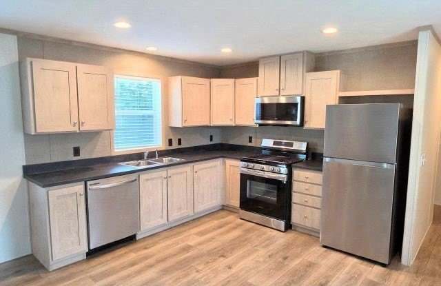 520 Milan Ave photos photos