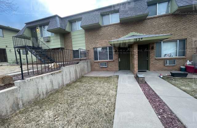 1628 Azalea Drive #2 photos photos