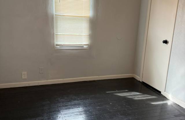 1135 Canaan Avenue Gallery 4