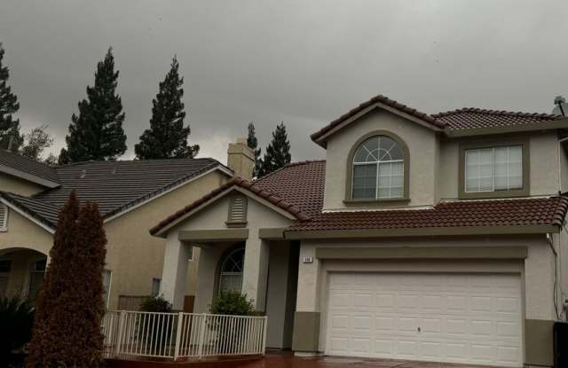 BEAUTIFUL TWO STORY 4 BED, 3 FULL BATH, 2 CAR GARAGE photos photos BEAUTIFUL TWO STORY 4 BED, 3 FULL BATH, 2 CAR GARAGE photos photos