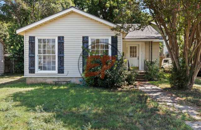 3121 Colonial Ave photos photos