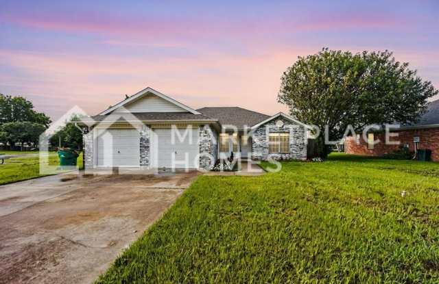 601 Cass Rd - 601 Cass Road, Centerton, AR 72719