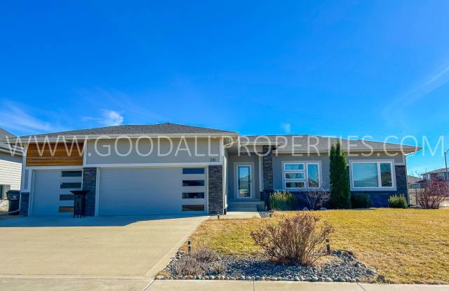 Modern 4 bedroom ranch in Waukee on a corner lot! photos photos