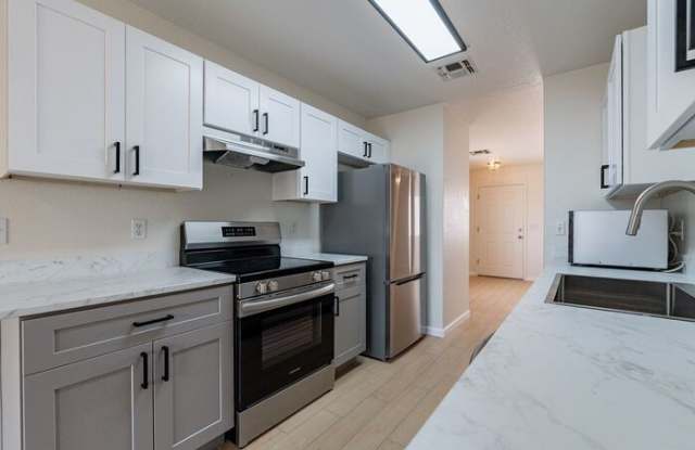 9746 East Sascha Street Gallery 3