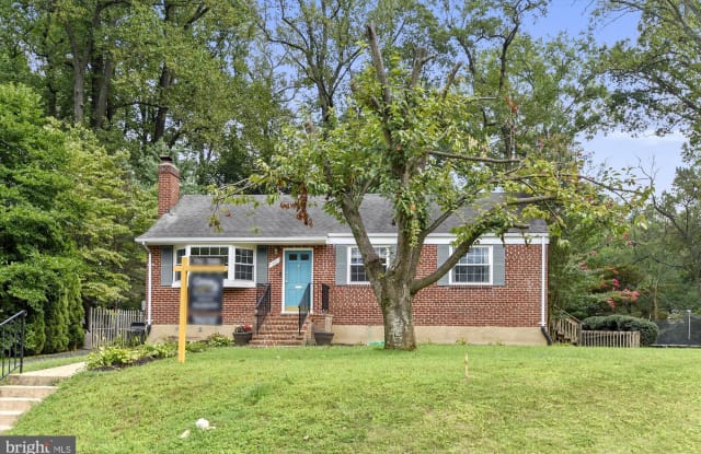 7301 HUGHES COURT - 7301 Hughes Court, Idylwood, VA 22046