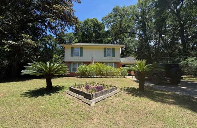 374 N Llyod Street, Crestview, FL 32536 photos photos