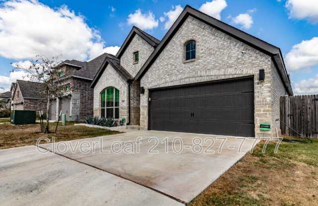 13915 Runner Way photos photos