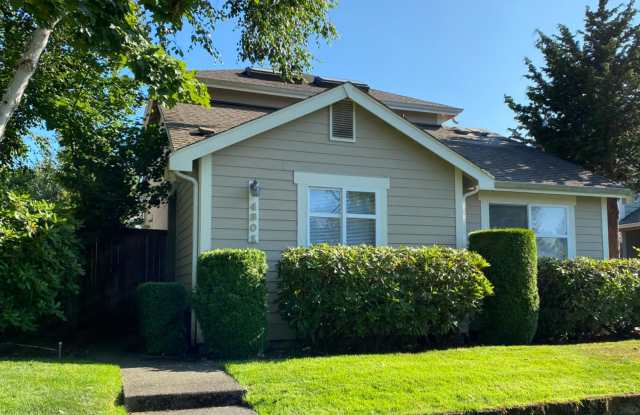 Beautiful New Home in Lexington Neighborhood. Main Level Master w A/C and Newer Wood Floors! photos photos
