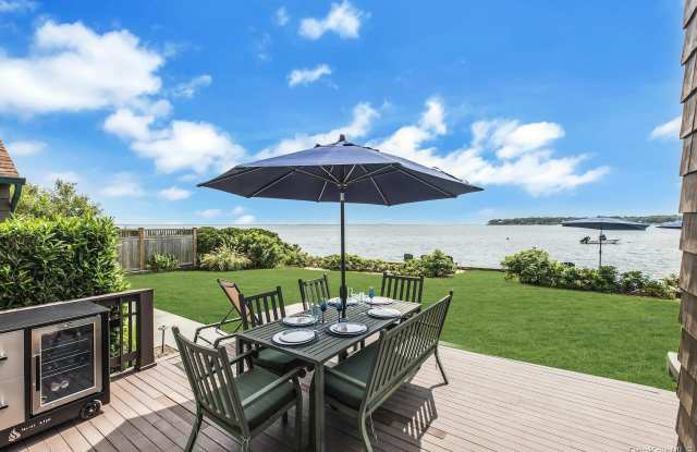 310 E Montauk Highway Gallery 3
