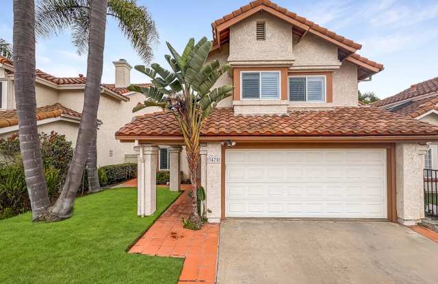 Beautiful 4B/3BA House w/ 2 Car Attached Garage, Washer/Dryer and Private Yard! photos photos