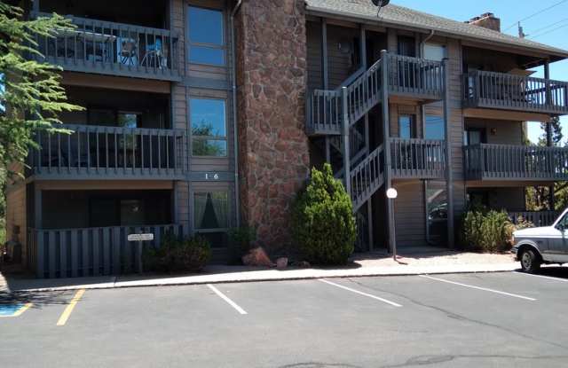 Beautiful 3 bed / 2 bath Seasons Condo Available photos photos