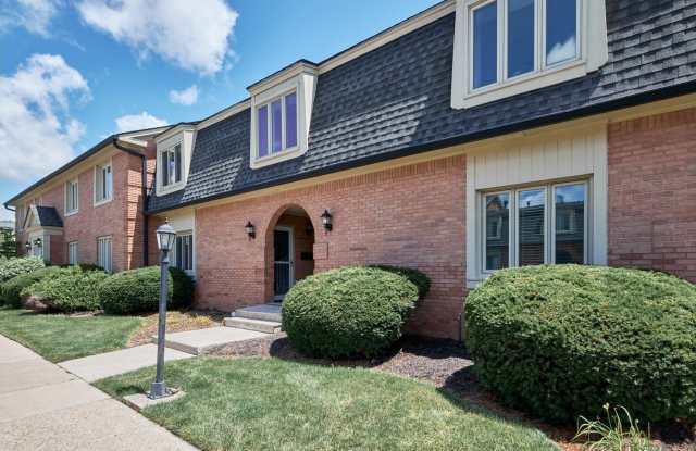 8511 Canterbury Square W photos photos