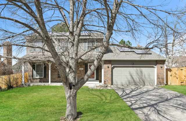 Spacious 4-Bedroom Home with Multiple Living Areas in Central Aurora! FREE iPad or 55” TV if moved in by 4/15! photos photos