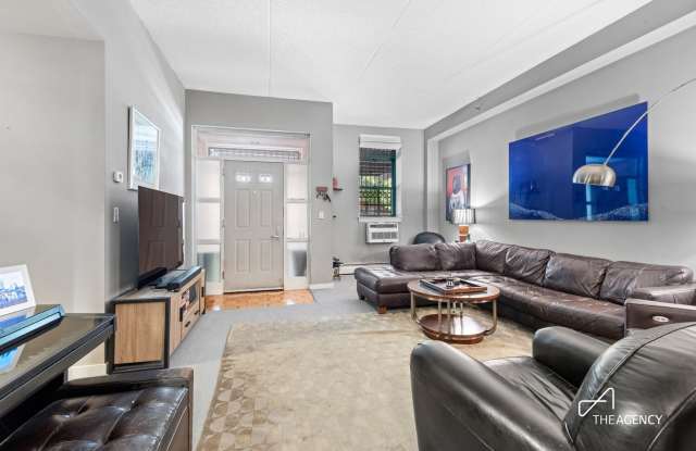 130 Bradhurst Avenue Gallery 3