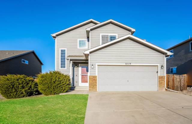 Fantastic 4 Bedroom, 4 Bathroom Home with AC! FREE iPad or 55” TV if moved in by 2/15! photos photos