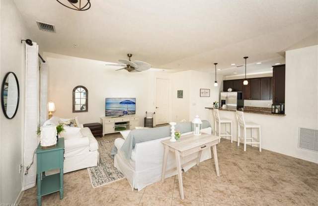 8986 Cambria CIR Gallery 4