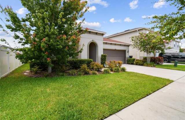 10606 LAGUNA PLAINS Drive Gallery 3