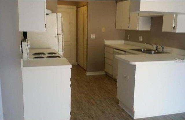 914 LAKEMONT HILLS BOULEVARD Gallery 2