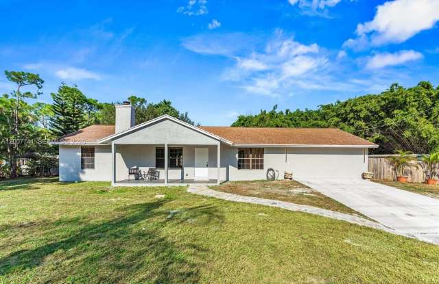 18055 W Sycamore Dr photos photos