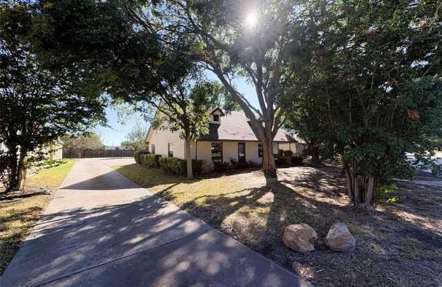 612 S Arizona Drive - 612 South Arizona Drive, Celina, TX 75009 612 S Arizona Drive - 612 South Arizona Drive, Celina, TX 75009