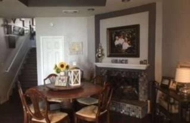 3916 Mediterranean Street Gallery 4
