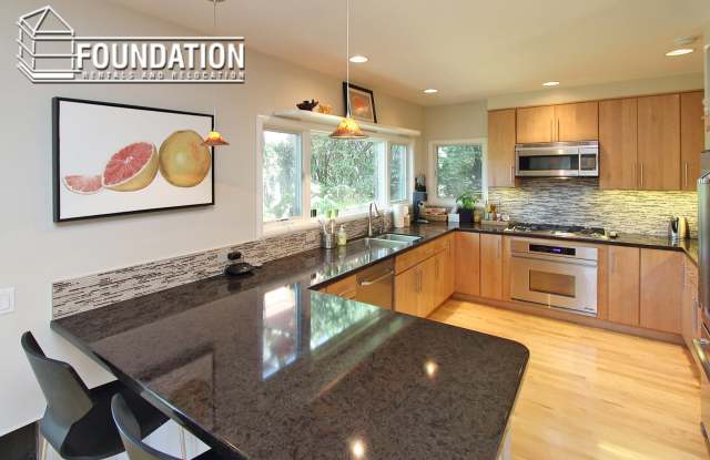 Beautifully Updated Home Offering Resort-Style Living! Prime Mill Valley Location! FOUNDATION photos photos